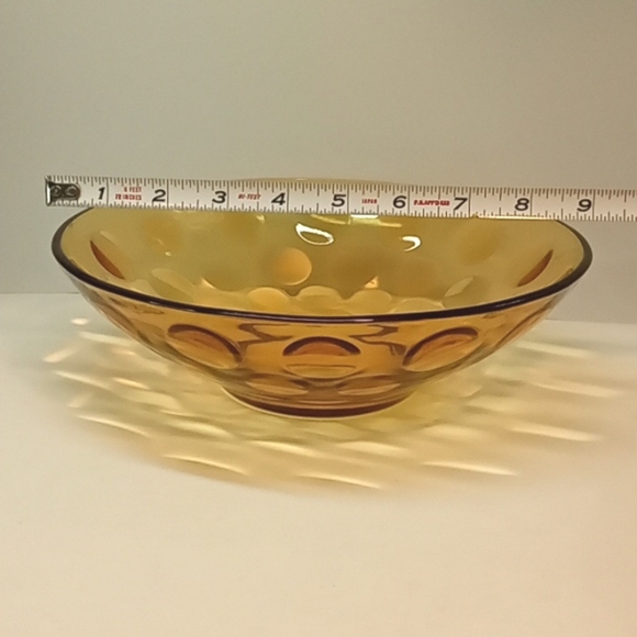 Vintage Hazel Atlas Capri dot amber glass serving bowl. No flaws - Picture 5 of 7